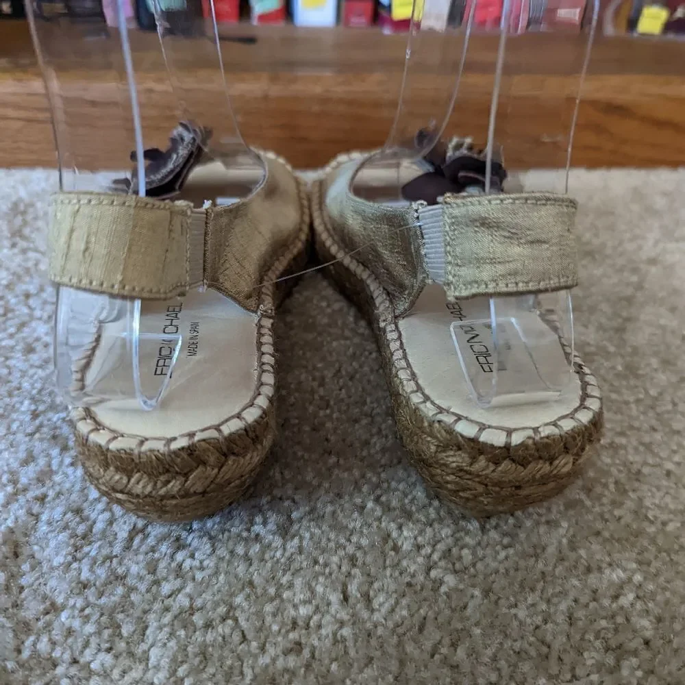 ERIC Michael leather and cloth gold and bronze rosette wedge sandals sz 36 euc